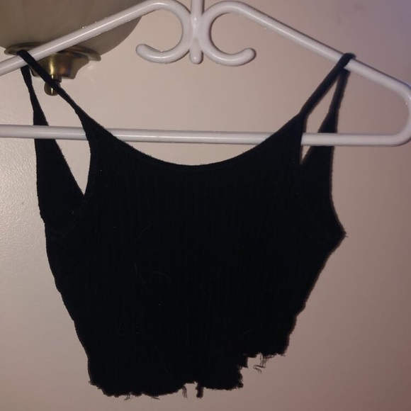 Crop top - Picture 1 of 1